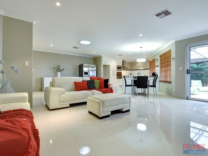 5 Taupo Glade, Joondalup WA 6027