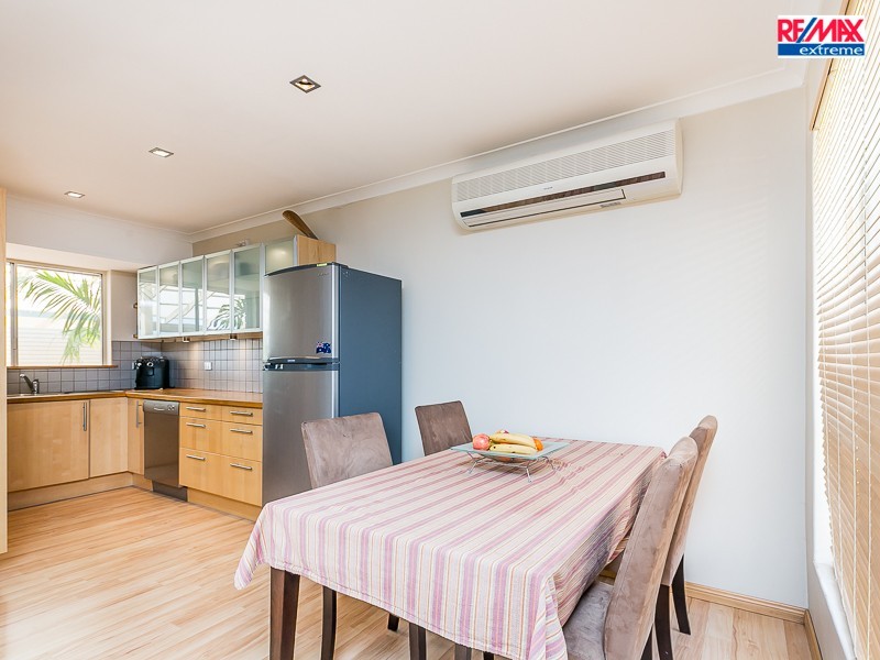 17 Flotilla Drive, Heathridge WA 6027