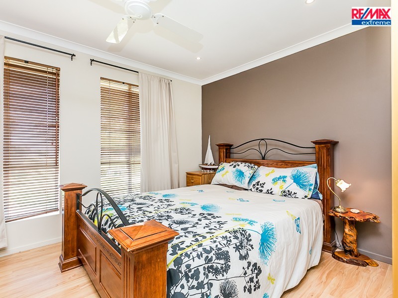 17 Flotilla Drive, Heathridge WA 6027