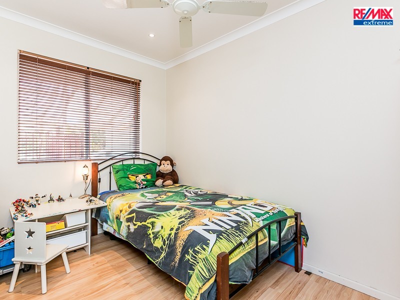 17 Flotilla Drive, Heathridge WA 6027