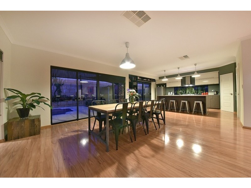 16 Rail Drive, Tapping WA 6065