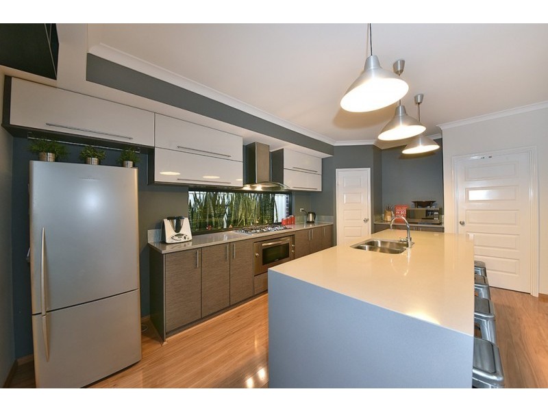 16 Rail Drive, Tapping WA 6065