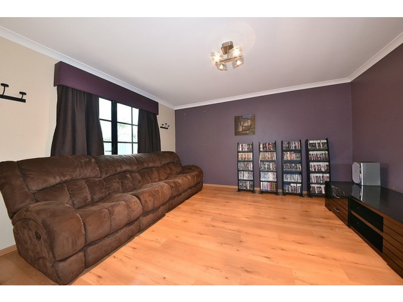 63 Clydebank Crescent, Kinross WA 6028