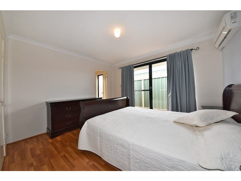 63 Clydebank Crescent, Kinross WA 6028