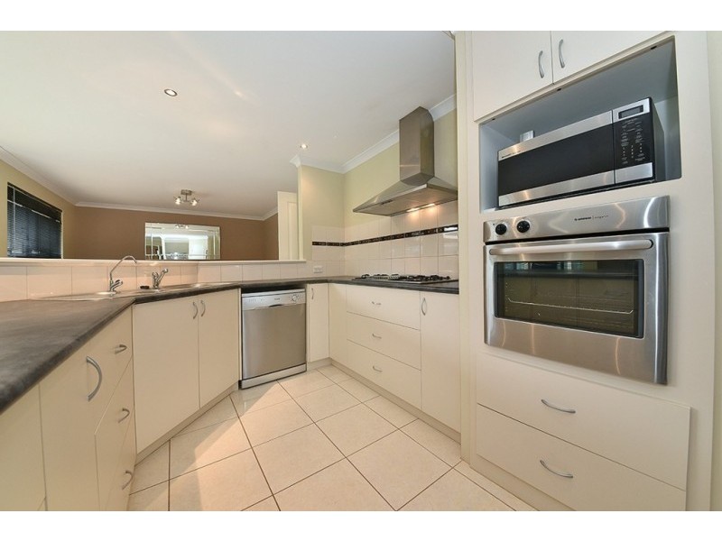 63 Clydebank Crescent, Kinross WA 6028