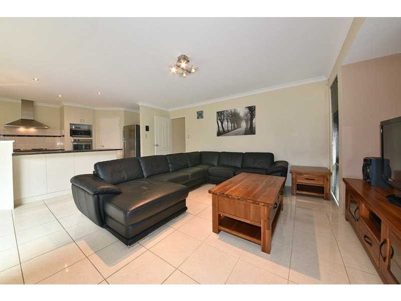 63 Clydebank Crescent, Kinross WA 6028