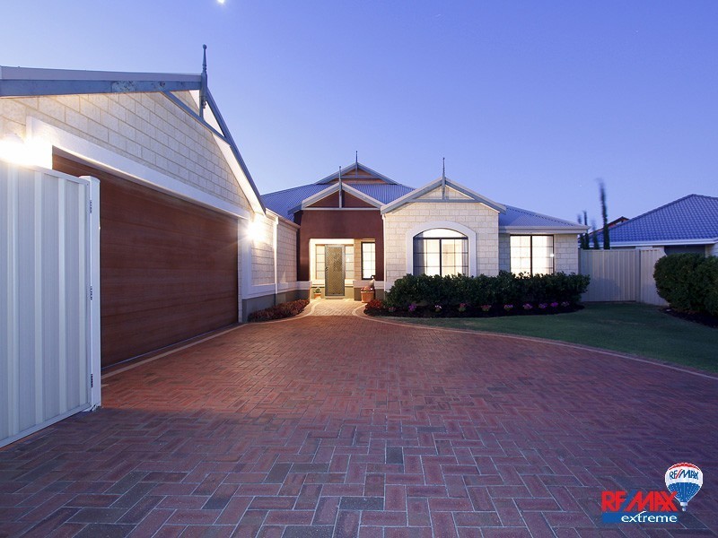 77 Pembury Way, Butler WA 6036