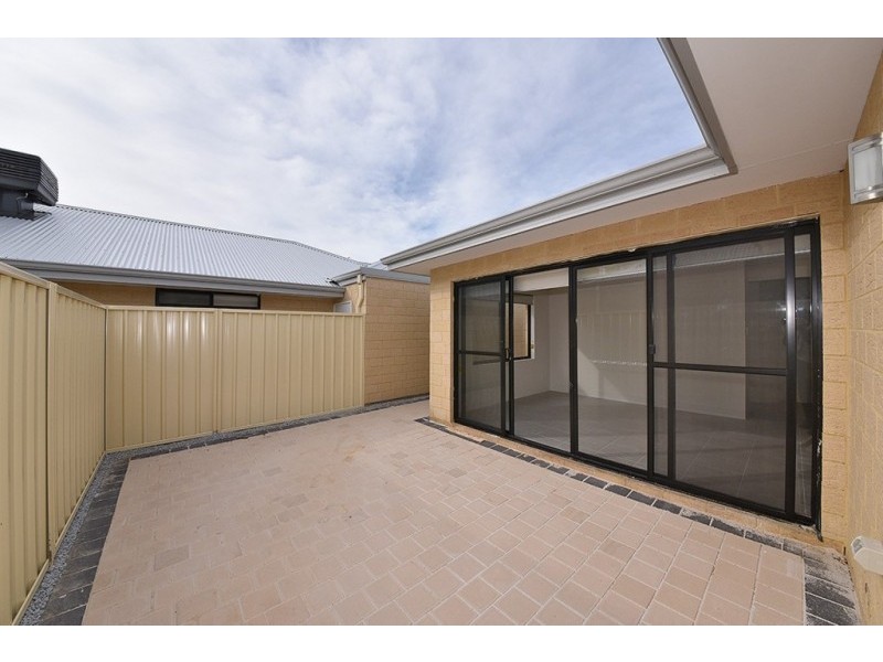 7 Garrick Way, Balga WA 6061