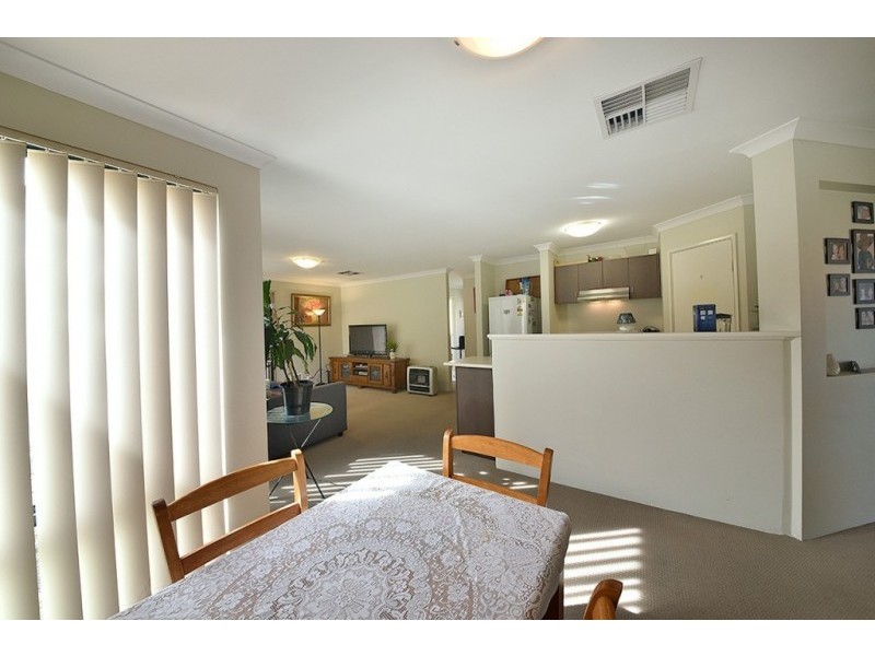 64 Jedburgh Loop, Sinagra WA 6065