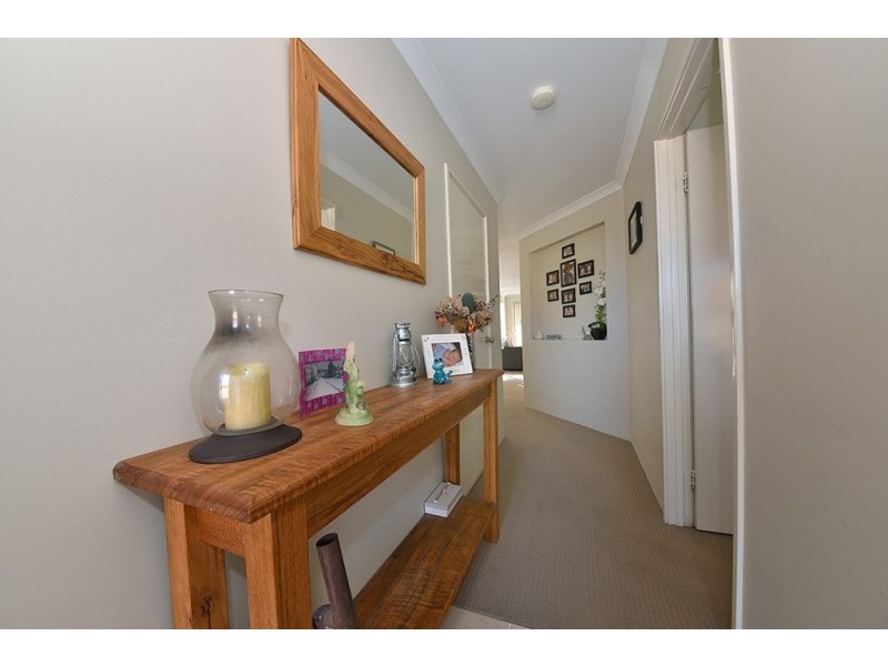 64 Jedburgh Loop, Sinagra WA 6065