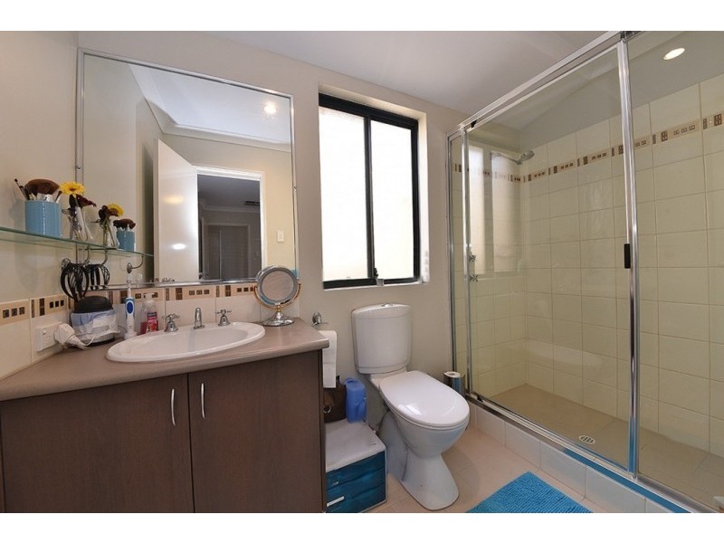 64 Jedburgh Loop, Sinagra WA 6065