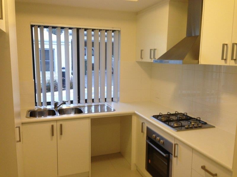 29 Rosemount, Pearsall WA 6065