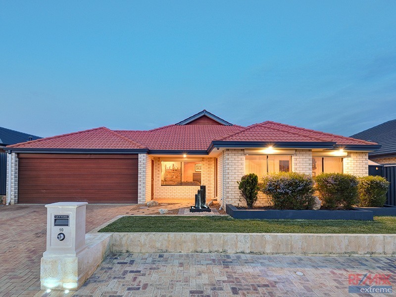 10 Panama Road, Butler WA 6036