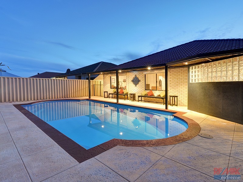 10 Panama Road, Butler WA 6036