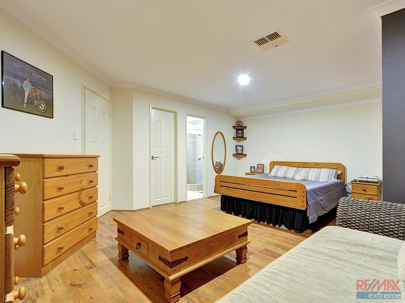 10 Panama Road, Butler WA 6036