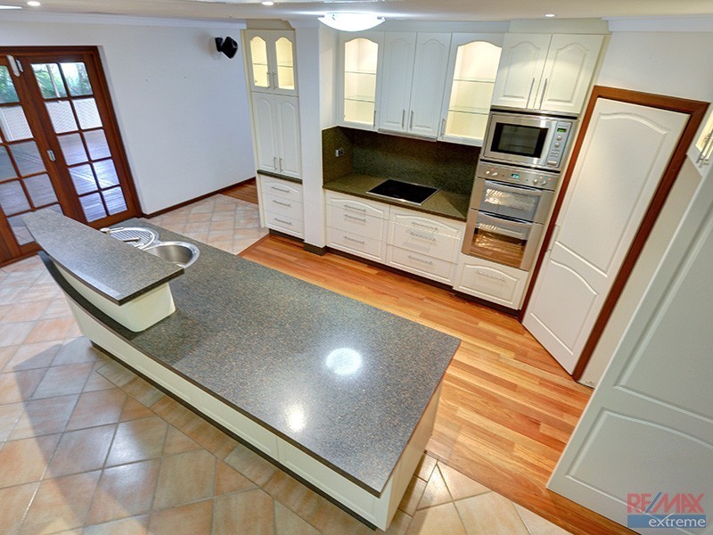 86* East Road, Pearsall WA 6065