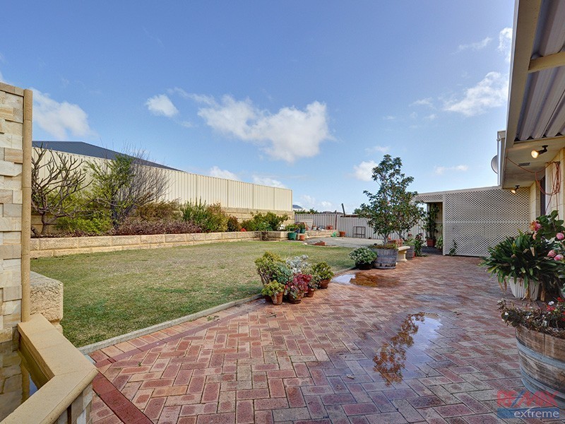 86* East Road, Pearsall WA 6065