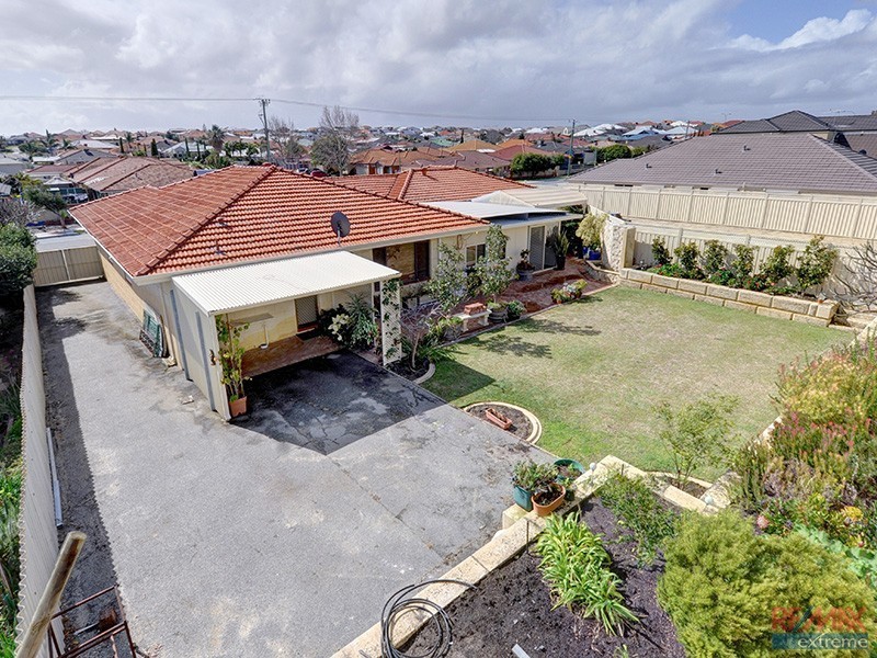 86* East Road, Pearsall WA 6065