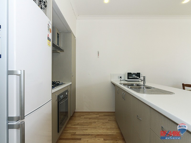 4A Bollach Green, Butler WA 6036