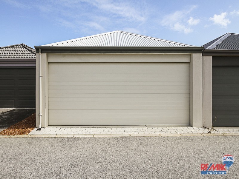 4A Bollach Green, Butler WA 6036
