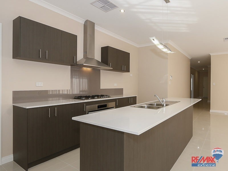 6 Citrine Street, Eglinton WA 6034