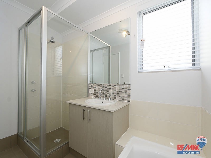 6 Citrine Street, Eglinton WA 6034