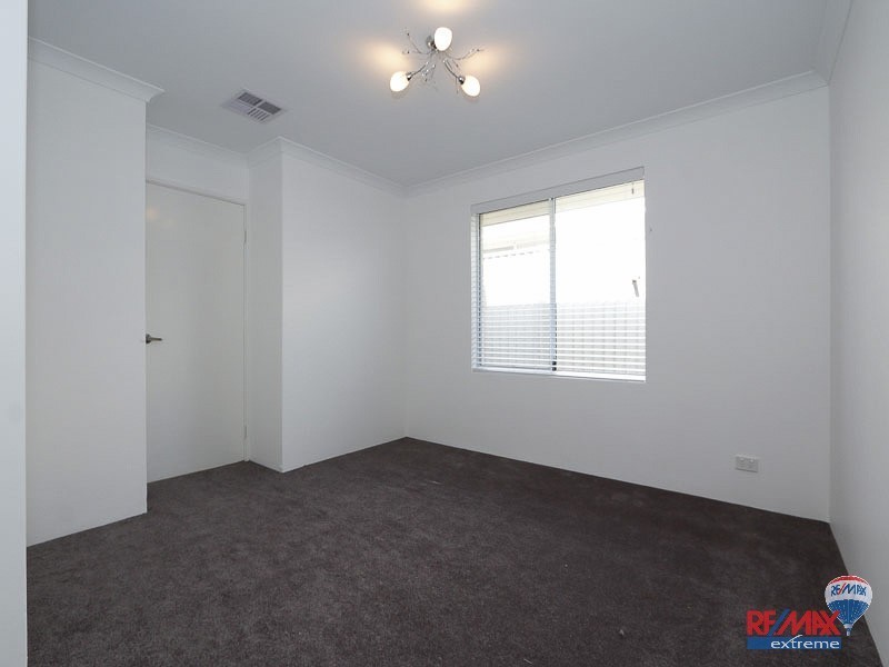 6 Citrine Street, Eglinton WA 6034