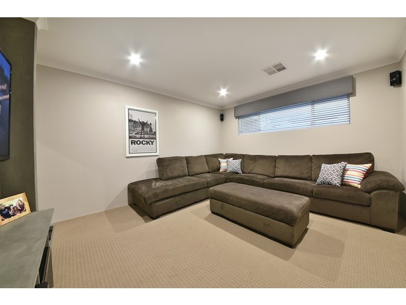 43 Leeward Avenue, Eglinton WA 6034