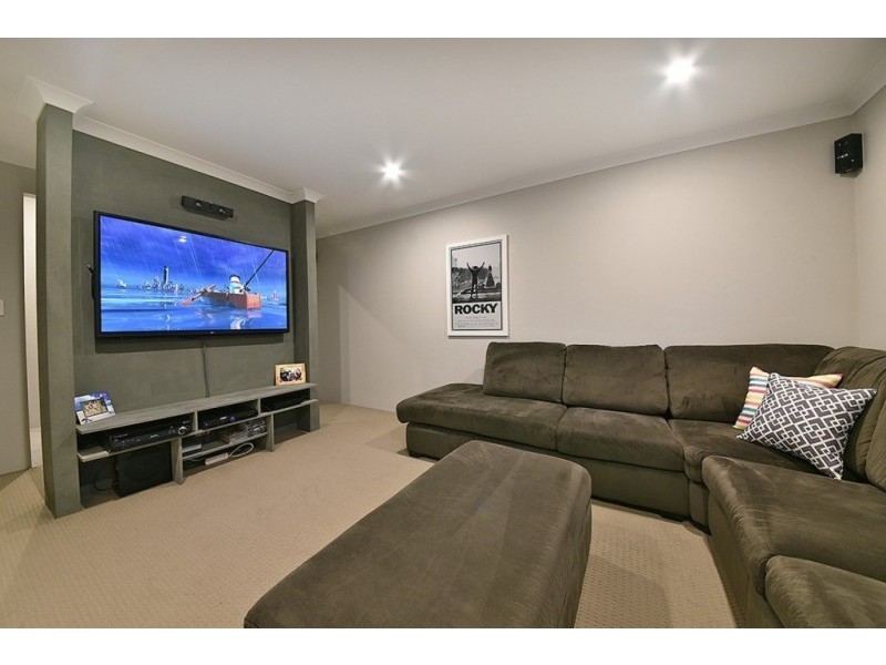 43 Leeward Avenue, Eglinton WA 6034