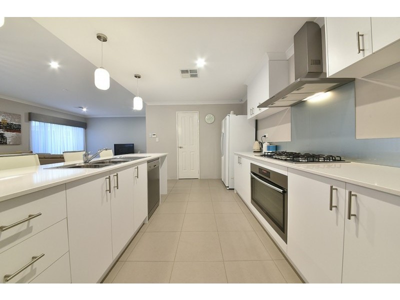 43 Leeward Avenue, Eglinton WA 6034