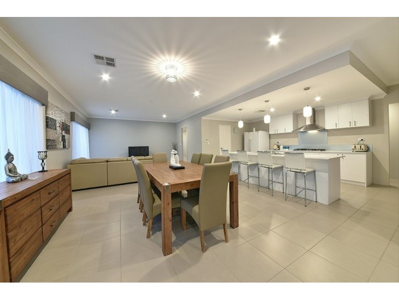 43 Leeward Avenue, Eglinton WA 6034