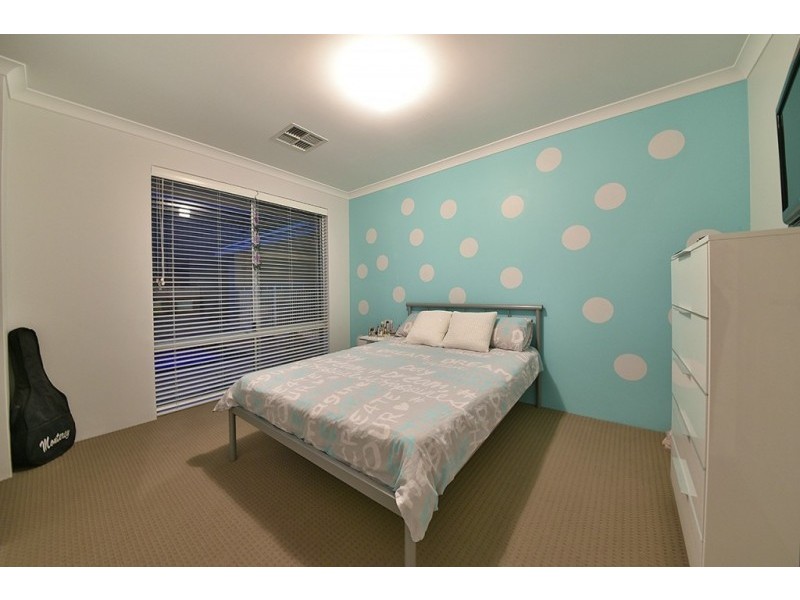 43 Leeward Avenue, Eglinton WA 6034