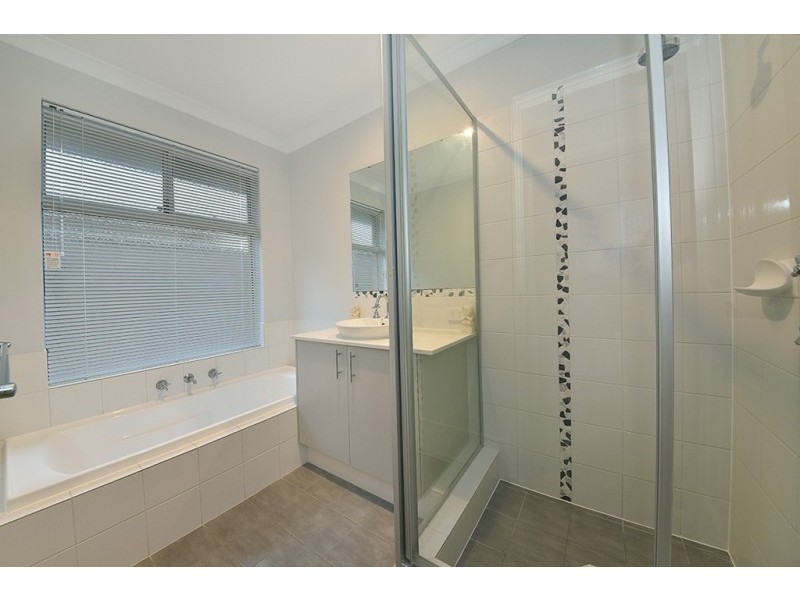 43 Leeward Avenue, Eglinton WA 6034