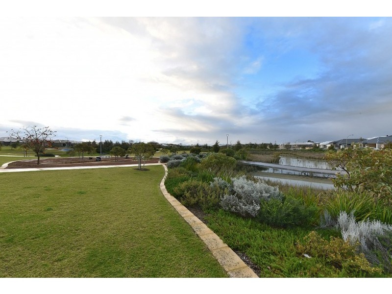 43 Leeward Avenue, Eglinton WA 6034