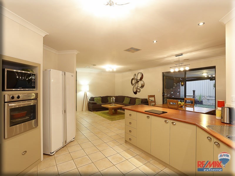 14 Chilworth Road, Butler WA 6036