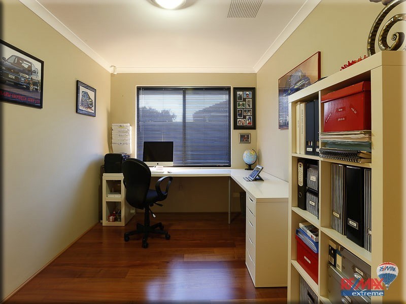 16 Ammanford Crescent, Butler WA 6036