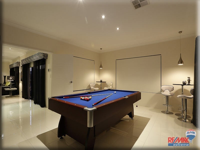 6 Barquentine Avenue, Jindalee WA 6036