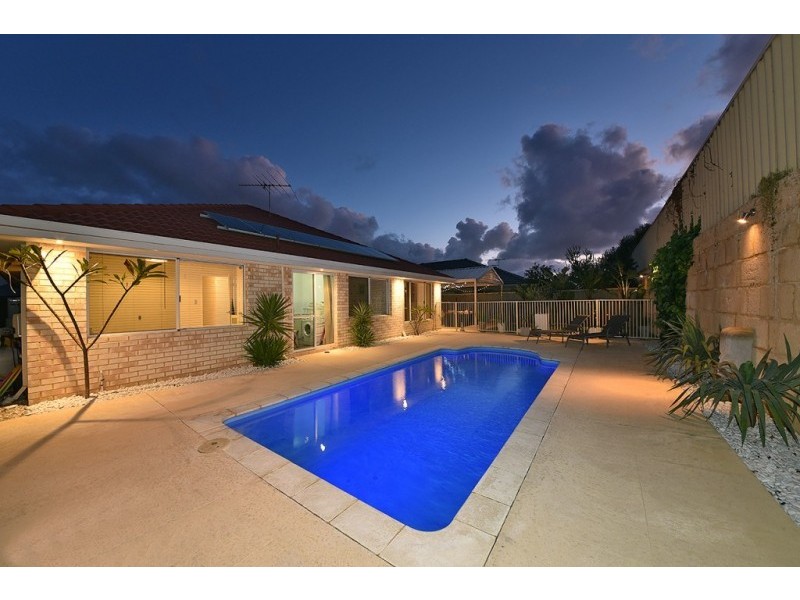 141 Ashley Road, Tapping WA 6065