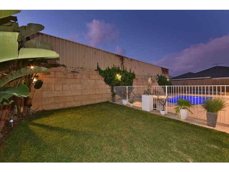 141 Ashley Road, Tapping WA 6065