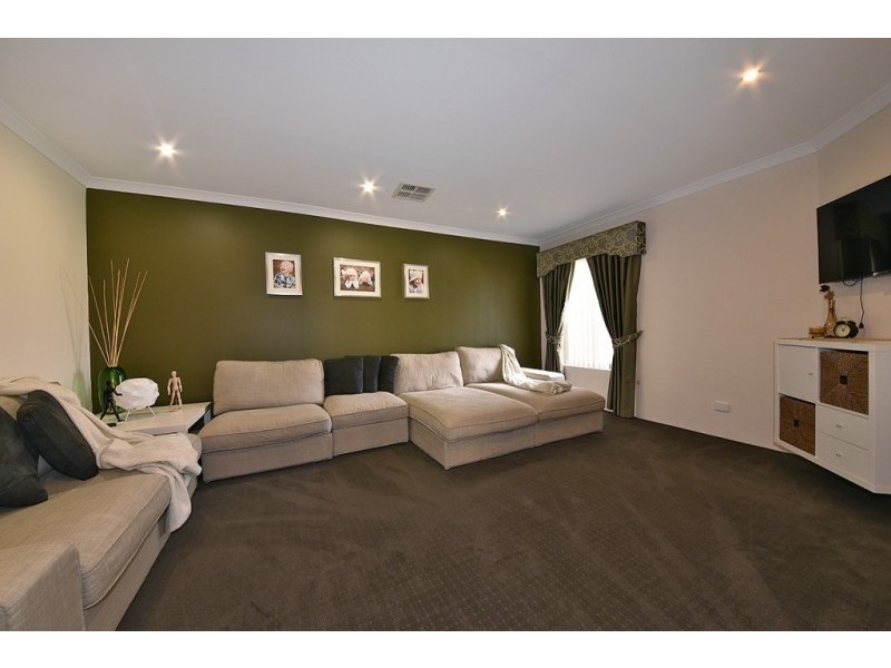 51 Archimedes Crescent, Tapping WA 6065