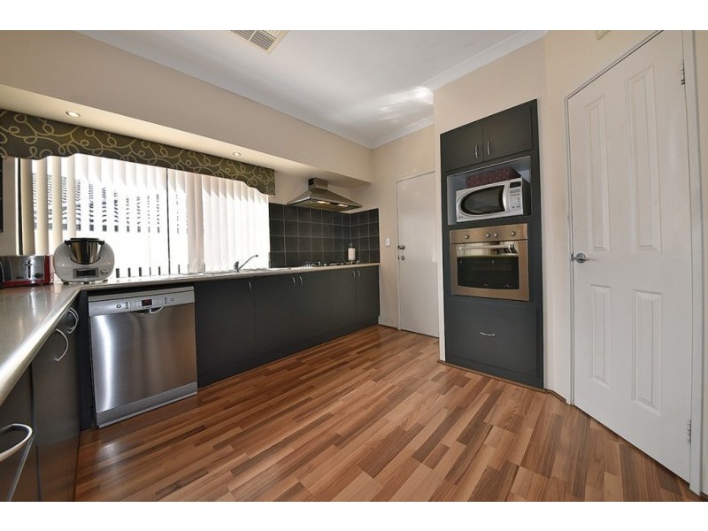 51 Archimedes Crescent, Tapping WA 6065