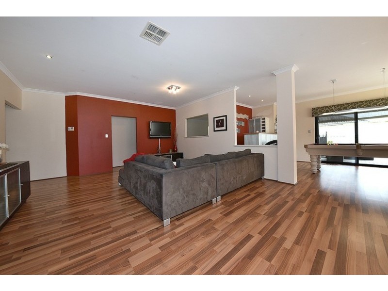 51 Archimedes Crescent, Tapping WA 6065