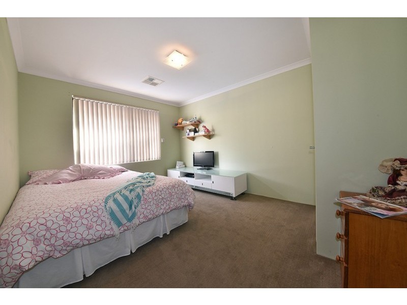 51 Archimedes Crescent, Tapping WA 6065