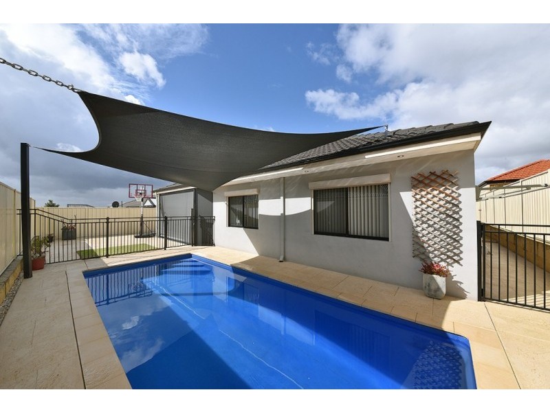 51 Archimedes Crescent, Tapping WA 6065