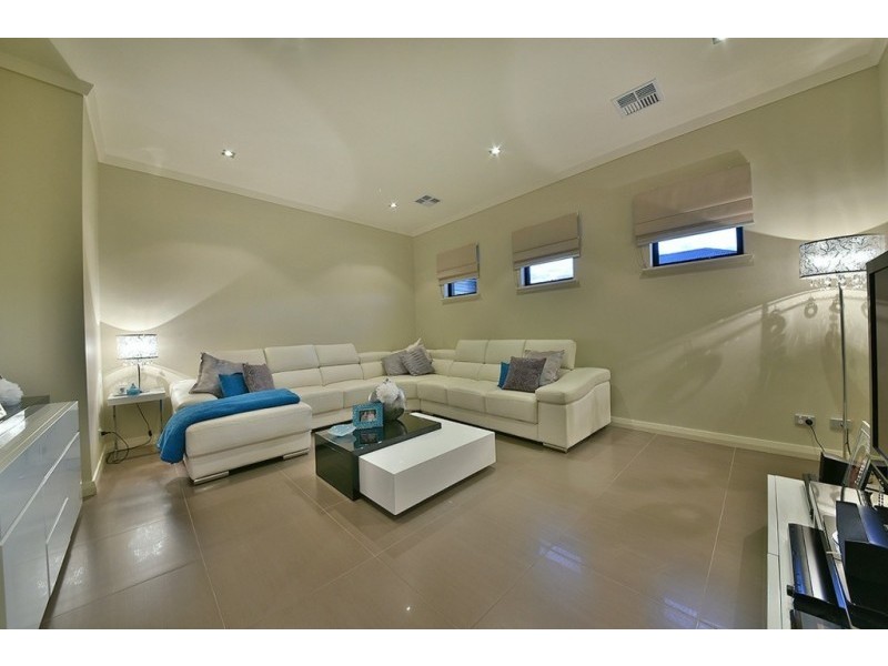 109 Ashley Road, Tapping WA 6065