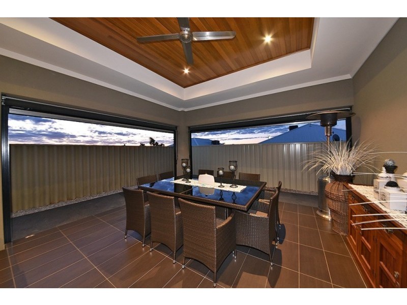 109 Ashley Road, Tapping WA 6065