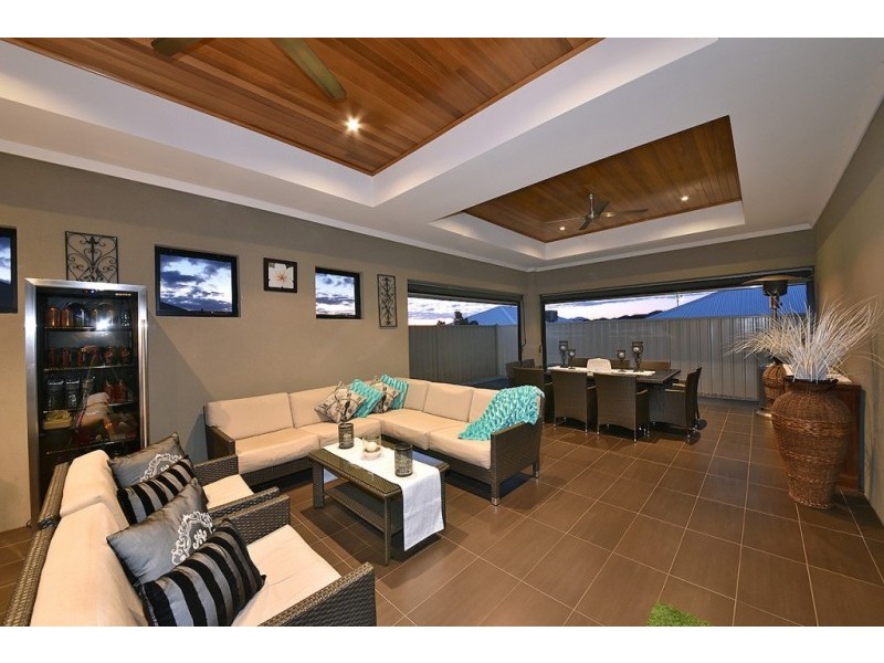 109 Ashley Road, Tapping WA 6065