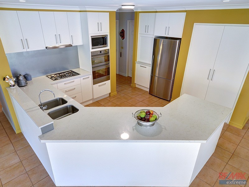 4 Whim Court, Kinross WA 6028