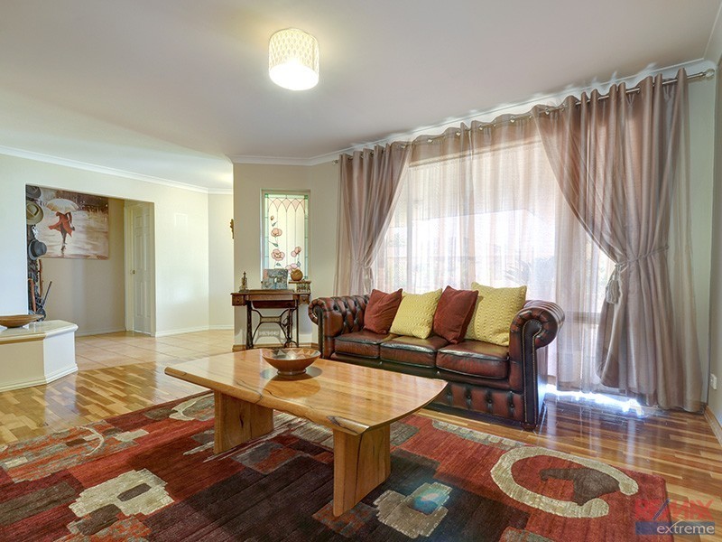 4 Whim Court, Kinross WA 6028