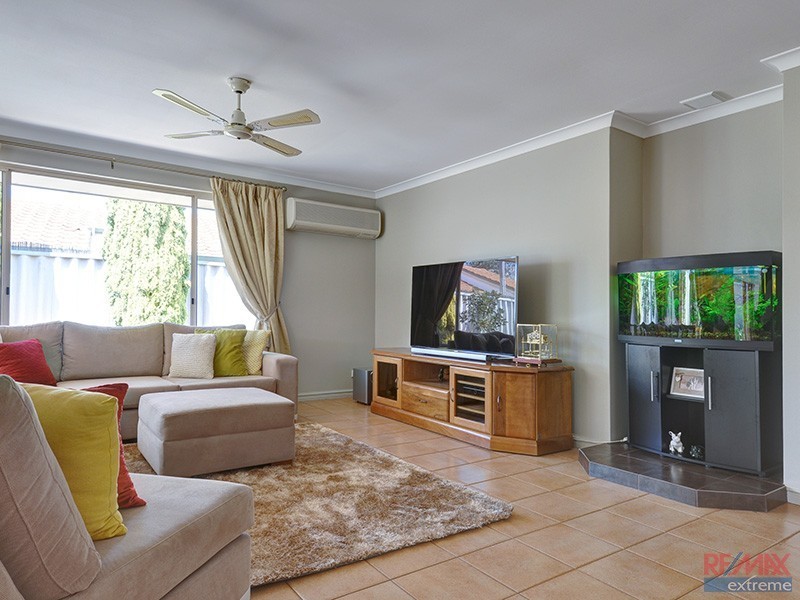 4 Whim Court, Kinross WA 6028